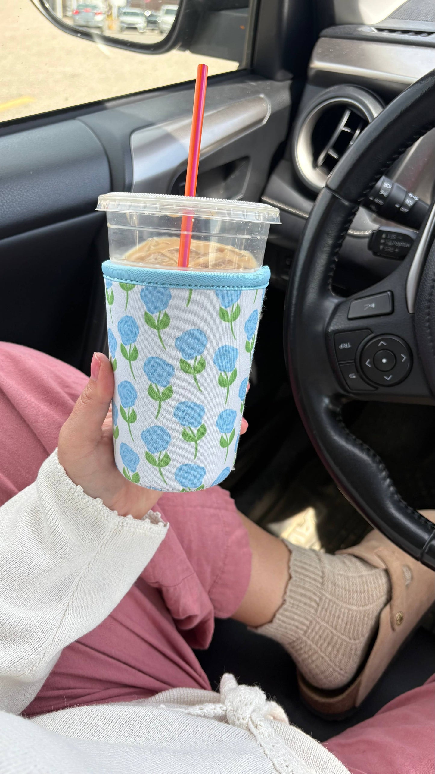 Coastal Hydrangea Drink Sleeve